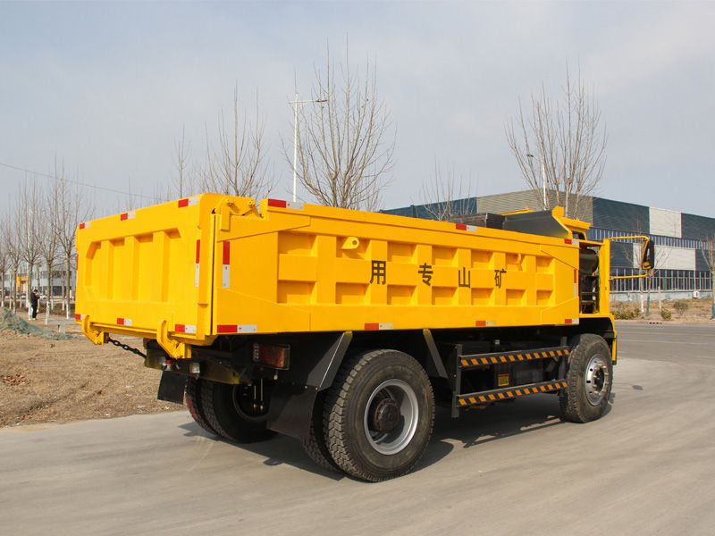 25吨四不像运输车